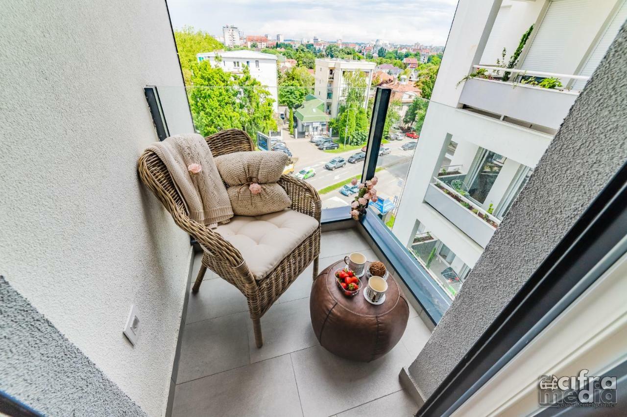 Apartmani Alexandar15 Нови Сад Екстериор снимка