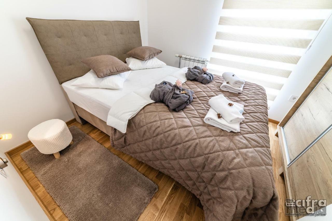 Apartmani Alexandar15 Нови Сад Екстериор снимка