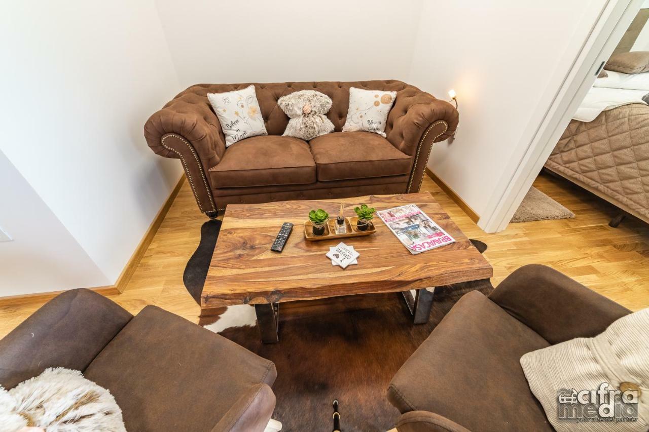 Apartmani Alexandar15 Нови Сад Екстериор снимка