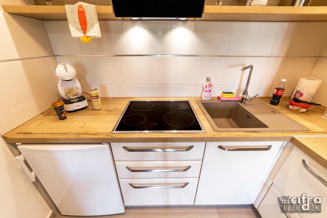 Apartmani Alexandar15 Нови Сад Екстериор снимка