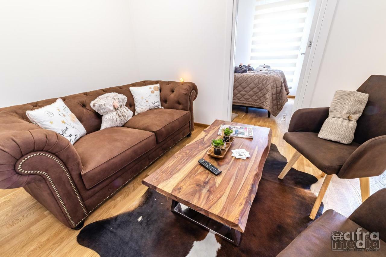 Apartmani Alexandar15 Нови Сад Екстериор снимка